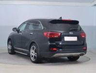 Kia Sorento  2.2 CRDi 