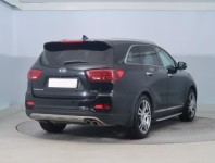 Kia Sorento  2.2 CRDi 