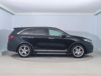 Kia Sorento  2.2 CRDi 