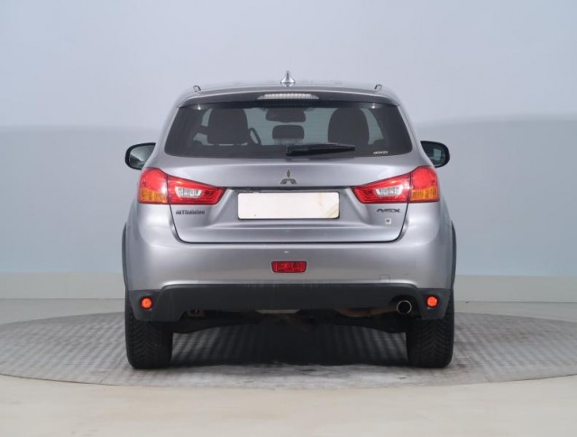 Mitsubishi ASX  2.2 DI-D 