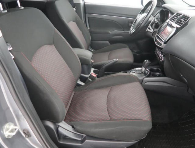 Mitsubishi ASX  2.2 DI-D 
