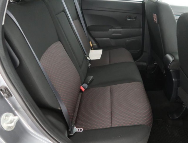 Mitsubishi ASX  2.2 DI-D 
