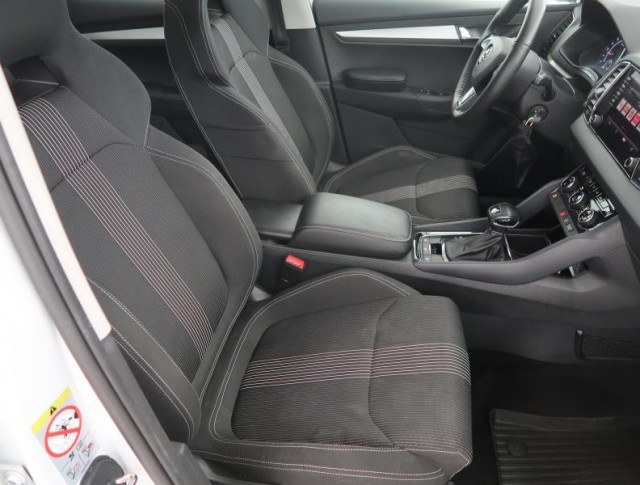 Škoda Karoq  1.6 TDI Ambition