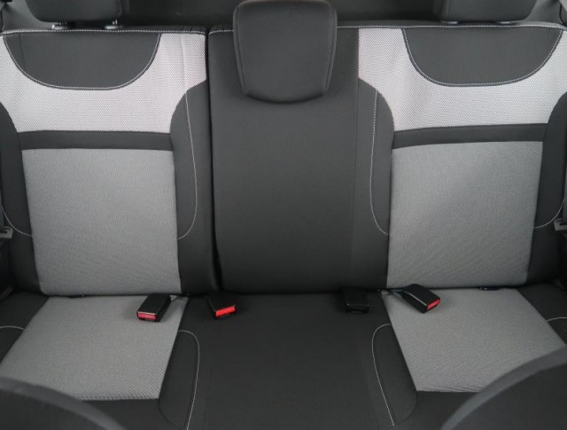 Dacia Duster  1.6 SCe 