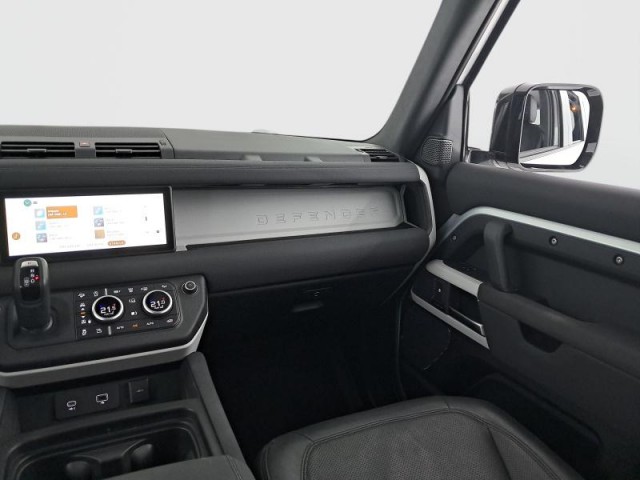 Land Rover Defender  D250 AWD XS