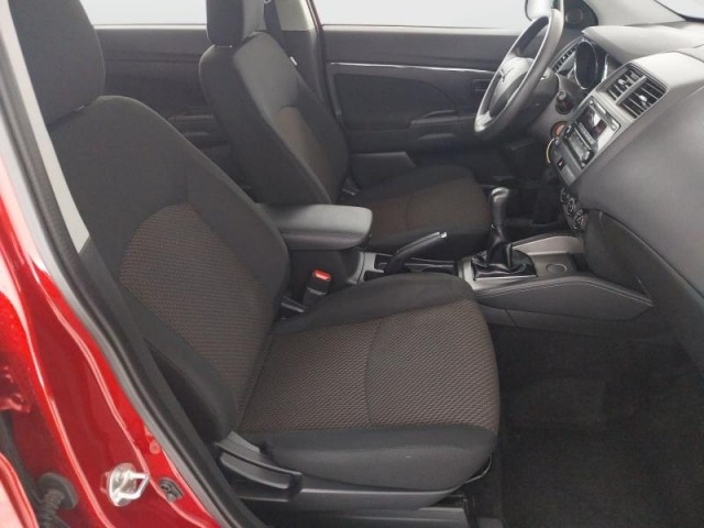 Mitsubishi ASX  1.6 MIVEC 