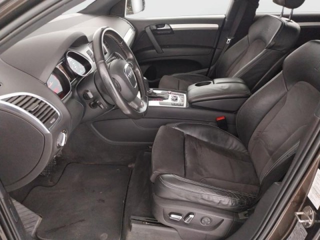 Audi Q7  3.0 TDI 