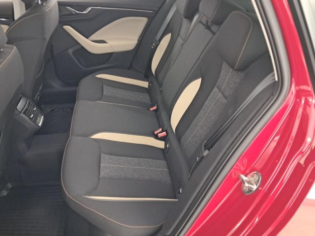 Škoda Kamiq  1.0 TSI Style Plus
