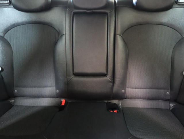 Hyundai ix35  2.0 CRDi 