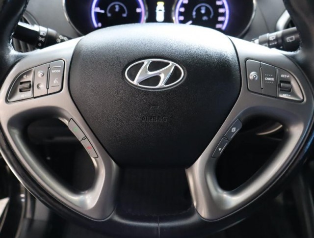 Hyundai ix35  2.0 CRDi 