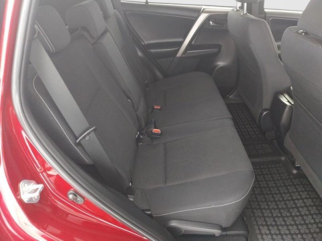 Toyota RAV 4  2.0 VVT-i Business
