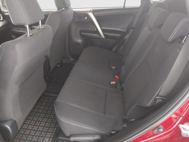Toyota RAV 4  2.0 VVT-i Business