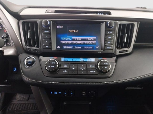 Toyota RAV 4  2.0 VVT-i Business