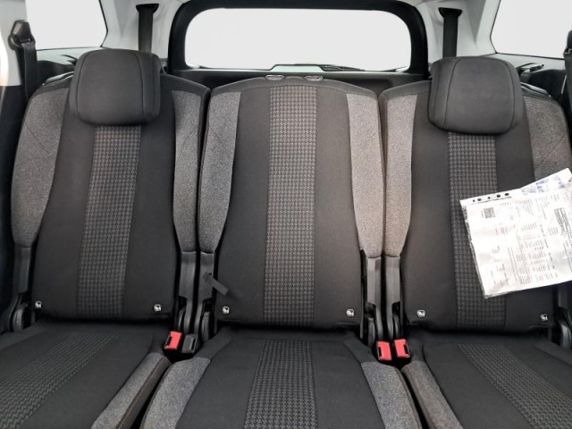 Peugeot 5008  PureTech 130 Active