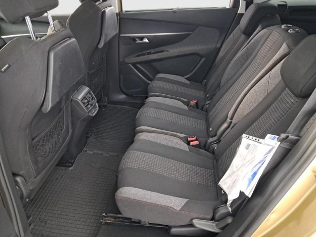 Peugeot 5008  PureTech 130 Active