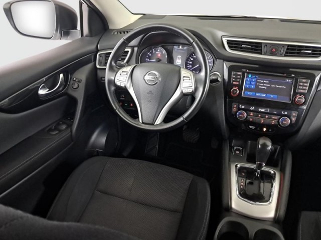 Nissan Qashqai  1.2 DIG-T 