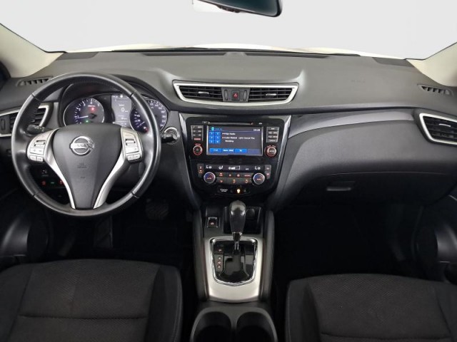 Nissan Qashqai  1.2 DIG-T 