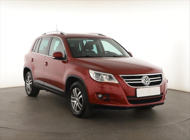 Volkswagen Tiguan  2.0 TDI 