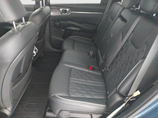 Kia Sorento  2.2 CRDi 