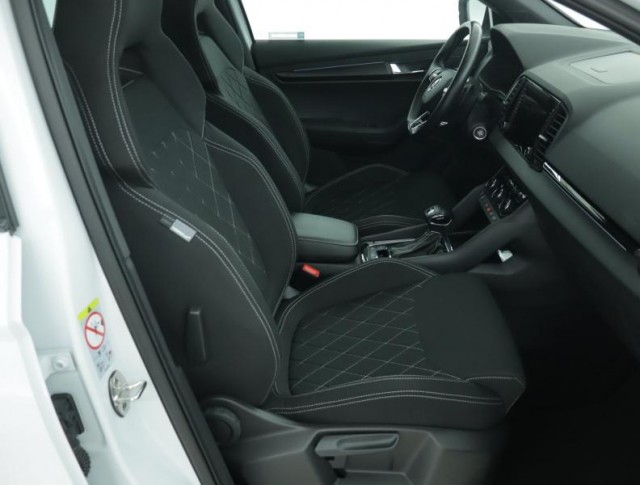 Škoda Karoq  1.5 TSI Sportline