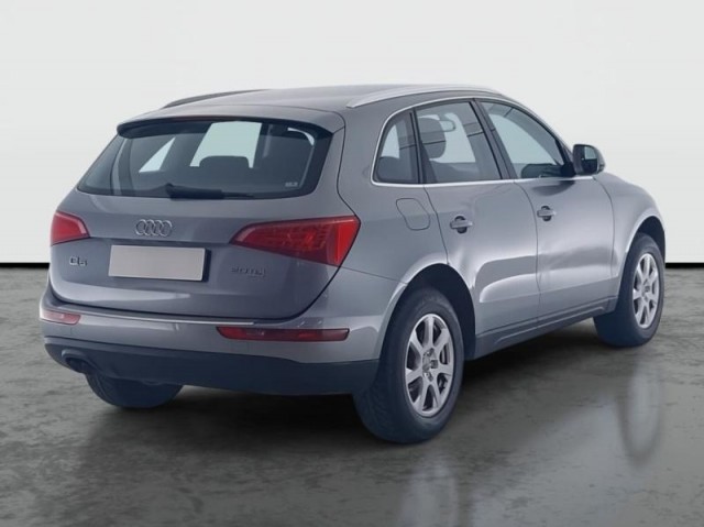 Audi Q5  2.0 TDI basis