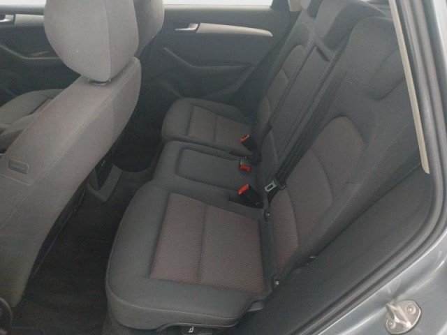 Audi Q5  2.0 TDI basis