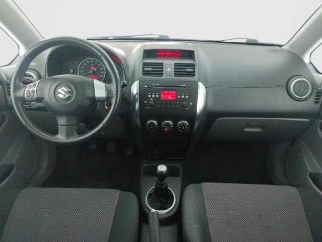 Suzuki SX4  1.6 VVT 