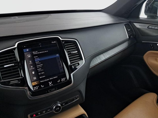 Volvo XC90  B5 AWD 