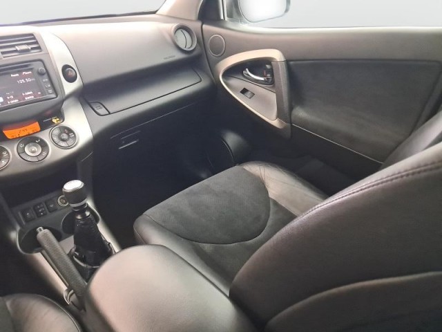 Toyota RAV 4  2.2 D-4D 