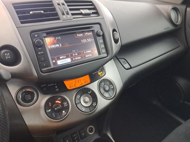 Toyota RAV 4  2.2 D-4D 