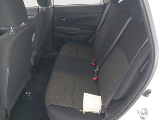 Mitsubishi ASX  1.6 MIVEC 