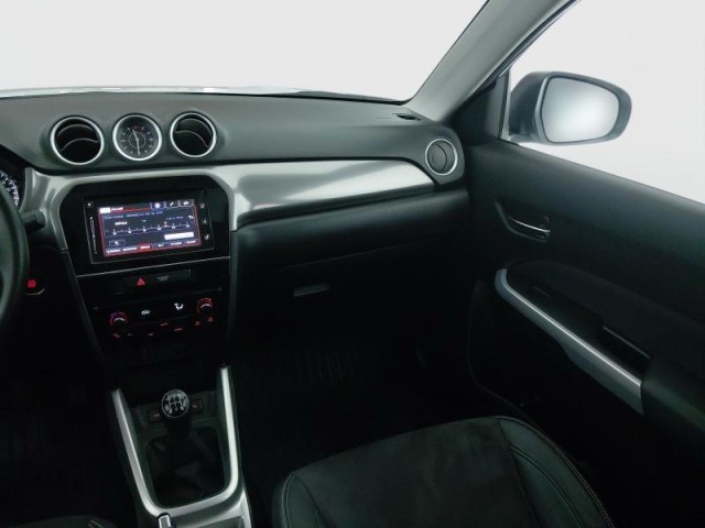 Suzuki Vitara  1.6 VVT 