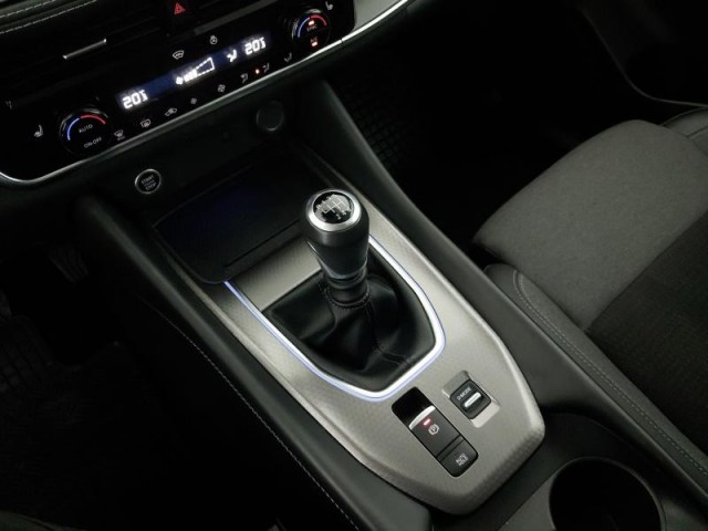 Nissan Qashqai  1.3 DIG-T MHEV N-Connecta