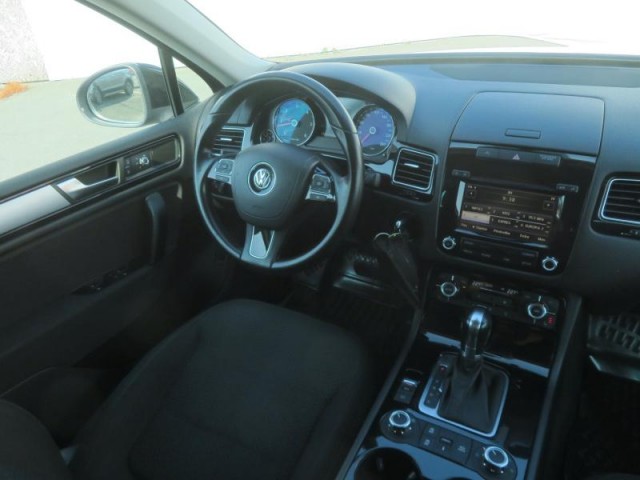 Volkswagen Touareg  3.0 TDI 