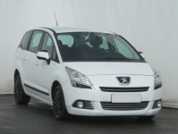 Peugeot 5008  1.6 HDi 