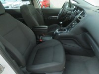 Peugeot 5008  1.6 HDi 