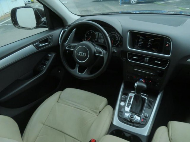 Audi Q5  2.0 TDI 