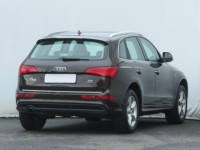 Audi Q5  2.0 TDI 