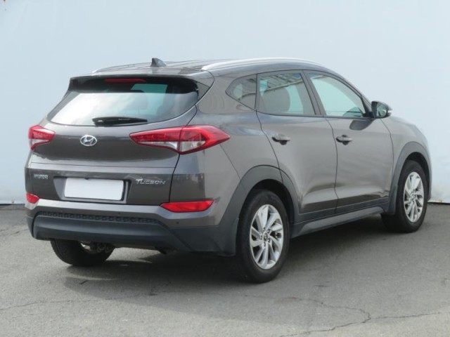 Hyundai Tucson  1.7 CRDi 