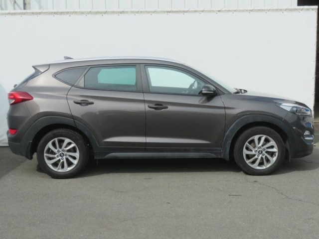 Hyundai Tucson  1.7 CRDi 