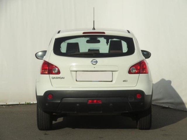 Nissan Qashqai  2.0 dCi 