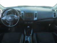 Mitsubishi Outlander  2.2 DI-D 