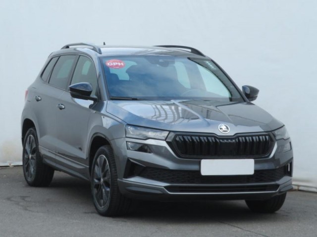 Škoda Karoq  1.5 TSI Sportline