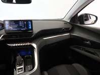 Peugeot 3008  1.2 PureTech Style