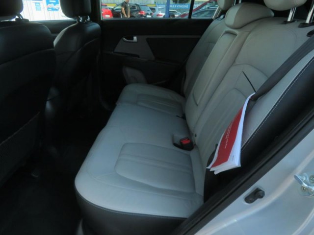 Kia Sportage  1.7 CRDi 