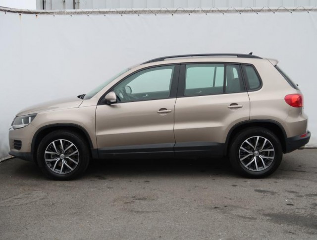 Volkswagen Tiguan  2.0 TDI 