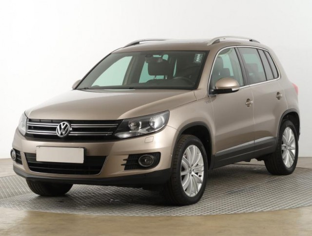 Volkswagen Tiguan  2.0 TDI 