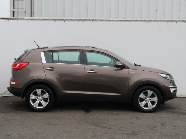 Kia Sportage  2.0 CRDi 