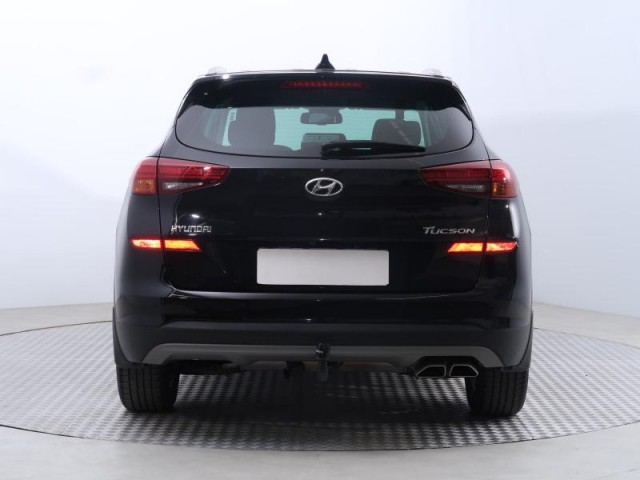 Hyundai Tucson  1.6 T-GDI Trikolor