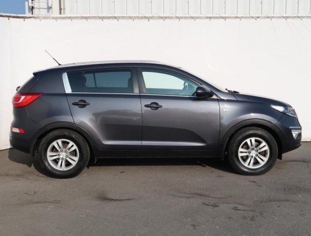 Kia Sportage  2.0 CRDi 